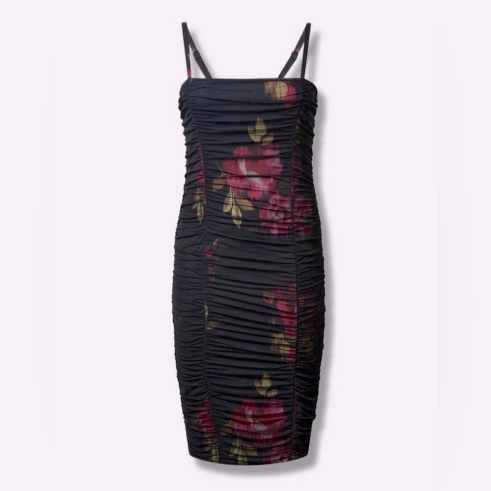 NWT Torrid Floral Ruched Black Dress